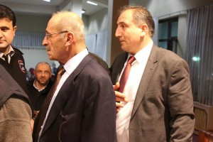 1653511_243590385819569_220202327_n